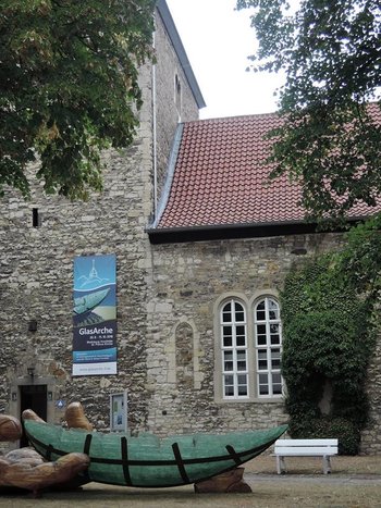 12Glasarche_Kirche__Individuell_.jpg